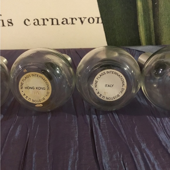 VTG 1960’s COLOGNE BOTTLES FROM NINE FLAGS INTERNATIONAL - Picture 5 of 9